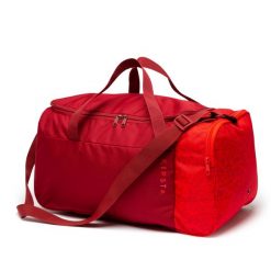 Torba sportowa Kipsta Essential 35L. Czerwone torby sportowe KIPSTA, bez wzorów, z materiału. Za 44.99 zł.