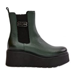Zazoo 60498 Damskie Botki Sztyblety Na Platformie I Koturnie Ciemnozielone. Zielone botki damskie ze skóry, eleganckie, bez obcasa, na koturnie, bez zapięcia. Za 572.67 zł.