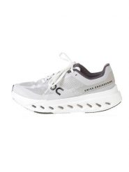 ON RUNNING Buty "Cloudsurfer next" w kolorze jasnoszarym do biegania rozmiar: 41. Szare obuwie sportowe damskie On Running, bez zapięcia, do biegania. Za 523.38 zł.