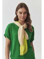 TATUUM Szal w kolorze beżowo-żółtym - 180 x 100 cm rozmiar: onesize. Brązowe szaliki damskie TATUUM, bez wzorów, z materiału. Za 33.95 zł.