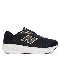 Buty do biegania New Balance. Czarne obuwie sportowe treningowe New Balance, do biegania. Za 399.99 zł.