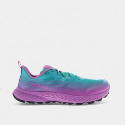 Buty do biegania damskie, Inov-8 Trailfly Speed. Fioletowe obuwie sportowe damskie Inov-8, z gumy, bez zapięcia, do biegania. Za 559.99 zł.
