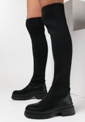 Czarne Kozaki Auxorra. Czarne kozaki damskie Born2be, z dzianiny, za kolano, bez obcasa, na płaskiej podeszwie, bez zapięcia. Za 149.99 zł.