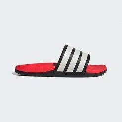 Klapki Adilette Comfort 2.0. Białe klapki damskie Adidas, bez wzorów, bez obcasa, bez zapięcia. Za 199.00 zł.