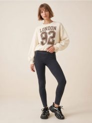 Prążkowane legginsy z wysokim stanem - szary. Szare legginsy damskie Sinsay, l, bez wzorów, prążkowane, z podwyższonym stanem, na fitness i siłownię. Za 39.99 zł.