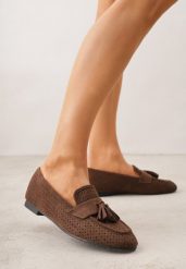 Brązowe Perforowane Mokasyny z Imitacji Zamszu Zdobione Frędzlami Vaeliane. Brązowe mokasyny damskie Renee, z zamszu, bez obcasa. Za 89.99 zł.