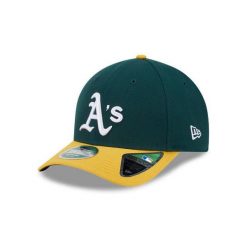 Czapka baseballowa 9forty MLB Oakland Athletics PLYR REP MC OTC. Białe czapki z daszkiem damskie New Era, bez wzorów, z materiału. Za 174.00 zł.
