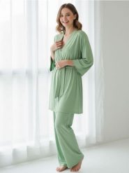 Jednolity szlafrok kimono - zielony. Zielone szlafroki damskie Sinsay, bez wzorów, bez kaptura. Za 59.99 zł.