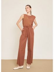 BGN Spodnie w kolorze jasnobrązowym rozmiar: 34. Brązowe spodnie materiałowe damskie BGN, bez wzorów, z materiału. Za 121.99 zł.