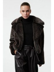 Trendyol Płaszcz pluszowy w kolorze ciemnobrązowym rozmiar: XS/S. Brązowe płaszcze damskie Trendyol, s, bez wzorów, bez kaptura. Za 175.26 zł.