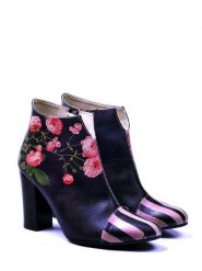 Goby Botki w kolorze granatowo-różowym na obcasie rozmiar: 38. Niebieskie botki damskie Goby, z materiału, eleganckie, bez obcasa, na obcasie, bez zapięcia. Za 338.95 zł.