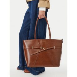 Torebka Jenny Fairy. Brązowe shopper bag Jenny Fairy, bez wzorów, bez dodatków. Za 159.99 zł.
