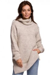 Długi sweter z miękkiej przędzy z wełną kremowy. Białe golfy damskie Polskie swetry, l, bez wzorów, z dzianiny, bez ramiączek. Za 269.00 zł.