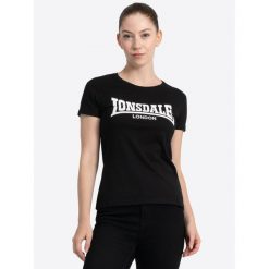 Koszulka damska Lonsdale Cartmel. Czarne koszulki damskie Lonsdale, bez wzorów, z bawełny, bez kołnierzyka, bez ramiączek. Za 137.00 zł.