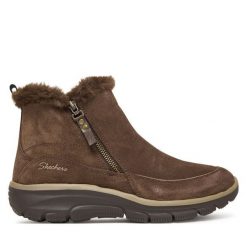 Botki Skechers. Brązowe botki damskie Skechers, bez obcasa, na płaskiej podeszwie, bez zapięcia. Za 299.99 zł.