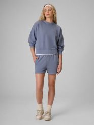 4F Spodenki dresowe damskie - denim M. Niebieskie szorty damskie 4F, bez wzorów, z denimu. Za 89.99 zł.