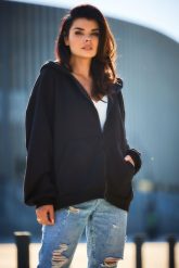 Rozpinana Bluza Oversize z Kapturem - Czarna. Czarne bluzy damskie Awama, uniwersalny, bez wzorów, z bawełny, z kapturem. Za 229.90 zł.