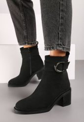 Czarne Botki na Obcasie w Stylu Sztybletów Ozdobione Klamrą Irilisae. Czarne botki damskie Born2be, z jeansu, eleganckie, bez obcasa, na obcasie, bez zapięcia. Za 149.99 zł.