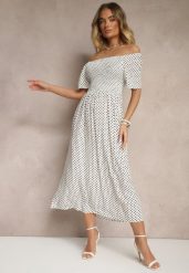 Biała Bawełniana Sukienka o Rozkloszowanym Kroju Zdobiona Printem w Groszki Lisanovia. Białe sukienki damskie Renee, z aplikacjami, z bawełny, eleganckie, bez ramiączek. W wyprzedaży za 43.99 zł.