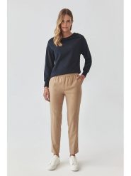 TATUUM Spodnie w kolorze karmelowym rozmiar: 40. Brązowe spodnie materiałowe damskie TATUUM, bez wzorów, z materiału. Za 118.01 zł.