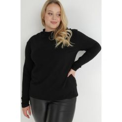 Czarna Bluzka z Półgolfem Zdobionym Haftem Tameris. Czarne bluzki damskie Born2be, plus size, z aplikacjami, z bawełny, bez kołnierzyka, plus size, bez ramiączek. Za 34.99 zł.