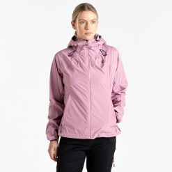 Kurtka turystyczna przeciwdeszczowa damska Mountain Series Breathe Easy. Niebieskie kurtki damskie Dare 2b, bez wzorów, bez kaptura. W wyprzedaży za 599.99 zł.