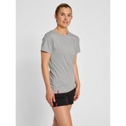 Koszulka damska Hummel Red Heavy. Szare bluzki damskie Hummel, s, bez wzorów, z bawełny, bez kołnierzyka, bez ramiączek. Za 127.00 zł.