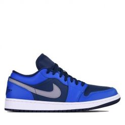 Buty do chodzenia damskie Nike Air Jordan 1 Retro Low. Niebieskie obuwie sportowe damskie Nike, z materiału, bez zapięcia, trekkingowe, Nike Air Jordan. Za 1,054.00 zł.