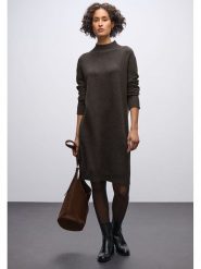 Street One Sukienka dzianinowa w kolorze brązowym rozmiar: 40. Brązowe sukienki damskie Street One, bez wzorów, z dzianiny, street, bez ramiączek. Za 160.96 zł.