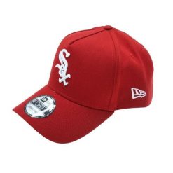 Czapka baseballowa Chicago White Sox. Białe czapki z daszkiem damskie New Era, bez wzorów. Za 227.50 zł.