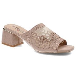 Beżowe Klapki S.Barski Eleganckie Buty Na Obcasie. Brązowe klapki damskie S.BARSKI, w ażurowe wzory, ze skóry ekologicznej, bez obcasa, na obcasie, bez zapięcia. Za 115.00 zł.