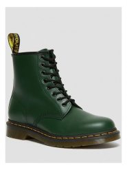 Dr. Martens Skórzane botki w kolorze zielonym rozmiar: 37. Zielone botki damskie Dr Martens, z okrągłym noskiem, bez obcasa, bez zapięcia. Za 790.67 zł.