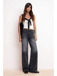 Trendyol Dżinsy - Comfort fit - w kolorze antracytowym rozmiar: 40. Czarne jeansy damskie Trendyol. Za 117.99 zł.