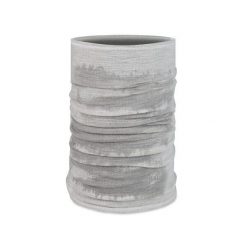 Komin chusta wielofunkcyjna z wełny merino lightweight. Zielone chusty damskie Buff, na zimę, bez wzorów, z wełny. Za 99.99 zł.