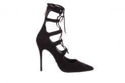 Czółenka Bayla-067 130336 Nobuck Black, Skóra naturalna - 40. Czarne czółenka damskie Bayla, bez wzorów, z materiału, bez obcasa, na szpilce. W wyprzedaży za 89.10 zł.