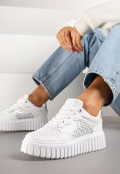 Białe Sneakersy na Platformie z Tłoczeniami Zdobione Panterkowym Printem Herraza. Białe obuwie sportowe damskie Renee, z jeansu, bez zapięcia. Za 99.99 zł.