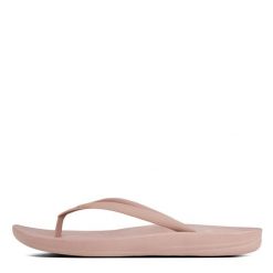 Klapki damskie FitFlop Iqushion. Brązowe klapki damskie FIT FLOP, bez wzorów, bez obcasa, bez zapięcia. Za 227.00 zł.