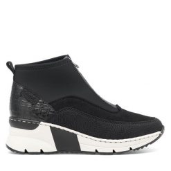 Botki Rieker. Czarne botki damskie Rieker, bez obcasa, na koturnie, bez zapięcia. Za 259.99 zł.