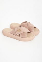 Klapki damskie zamszowe BALDININI. Klapki damskie Baldinini, bez wzorów, z zamszu, bez obcasa, bez zapięcia. Za 1,679.00 zł.