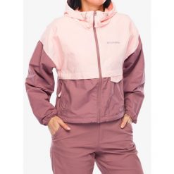 Kurtka wiatrówka damska Columbia Spire Valley Cropped Windbreaker. Czerwone kurtki damskie Columbia, bez wzorów, z softshellu, bez kaptura. Za 198.99 zł.