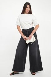 Jeansy damskie TWINSET ACTITUDE. Jeansy damskie Twinset Milano. Za 909.00 zł.