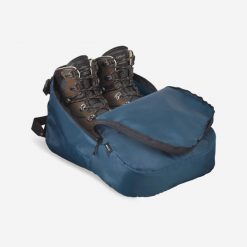 Pokrowiec na buty turystyczne i trekkingowe. Niebieskie obuwie trekkingowe damskie FORCLAZ, z materiału, bez zapięcia. Za 34.99 zł.