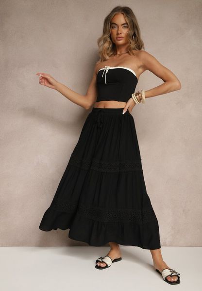 Czarna Rozkloszowana Spódnica z Wiskozą Zdobiona Koronką Bannela. Czarne spódnice damskie Renee, na co dzień, m, z aplikacjami, z koronki, eleganckie, maxi. Za 129.99 zł.