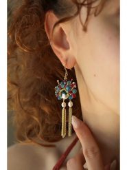 Pierres delicates Pozłacane kolczyki z kryształami rozmiar: onesize. Czerwone kolczyki damskie Pierres delicates, z kryształem, pozłacane, z zapięciem typu bigiel. Za 86.99 zł.