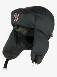 Czapka zimowa Fjallraven Expedition Down Heater. Czarne czapki damskie Fjällräven, na zimę, bez wzorów, z materiału. Za 315.69 zł.