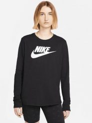 Nike Sportswear Koszulka w kolorze czarnym rozmiar: S. Czarne bluzki damskie Nike Sportswear, s, bez wzorów, z bawełny, bez kołnierzyka, bez ramiączek. Za 114.17 zł.