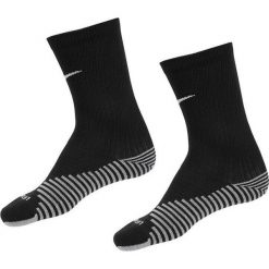 Skarpety sportowe Nike Dri-Fit Strike. Czarne skarpetki damskie Nike, bez wzorów. Za 45.00 zł.