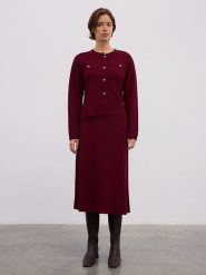 BGN Spódnica w kolorze bordowym rozmiar: 40. Czerwone spódnice damskie BGN, na co dzień, bez wzorów, midi. Za 78.99 zł.