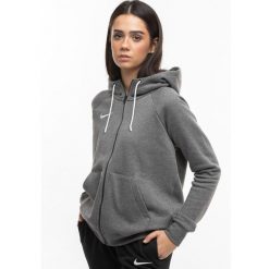 Bluza sportowa damska Nike Wmns Park 20. Białe bluzy damskie Nike, s, bez wzorów, z kapturem. Za 411.00 zł.