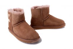 EMU AUSTRALIA W13141 Piction camel, botki damskie. Brązowe botki damskie EMU Australia, na zimę, ze skóry, bez obcasa, bez zapięcia. Za 699.90 zł.